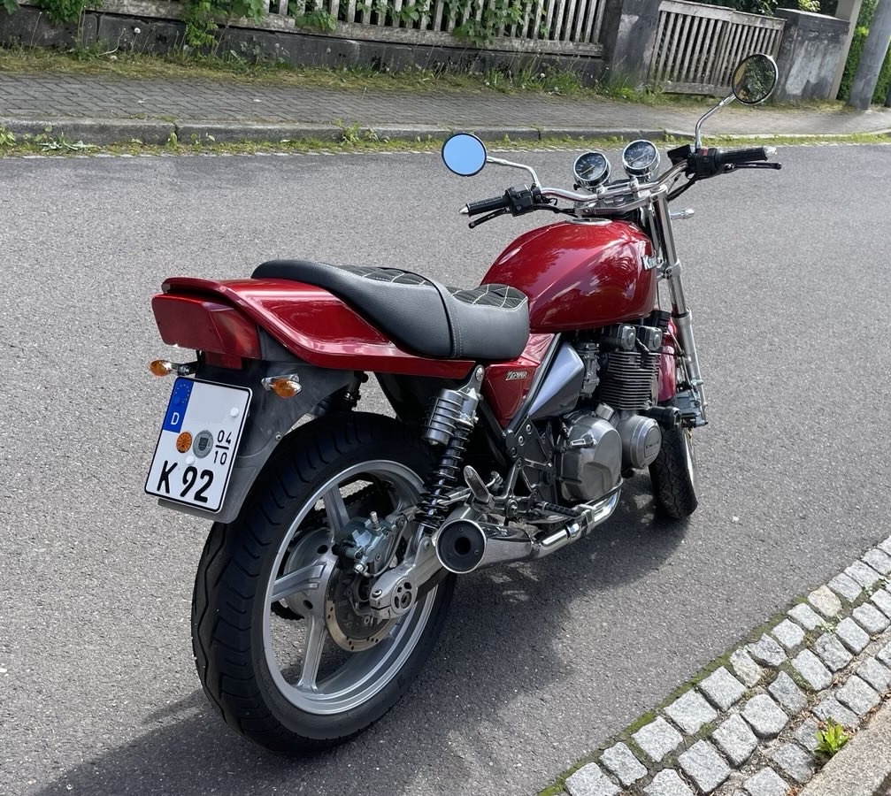 Restauration Stufe 2 - Lacksatz, Sticker, Sitzbank